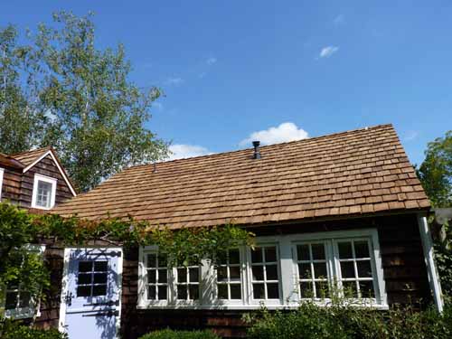 wood-shake-roofing-installation8